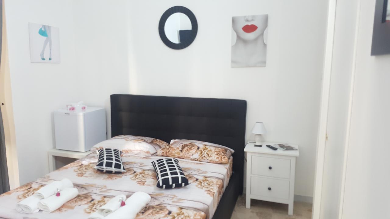 Апартаменты Exclusive House Center Катания Экстерьер фото