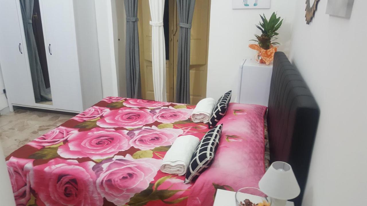 Апартаменты Exclusive House Center Катания Экстерьер фото