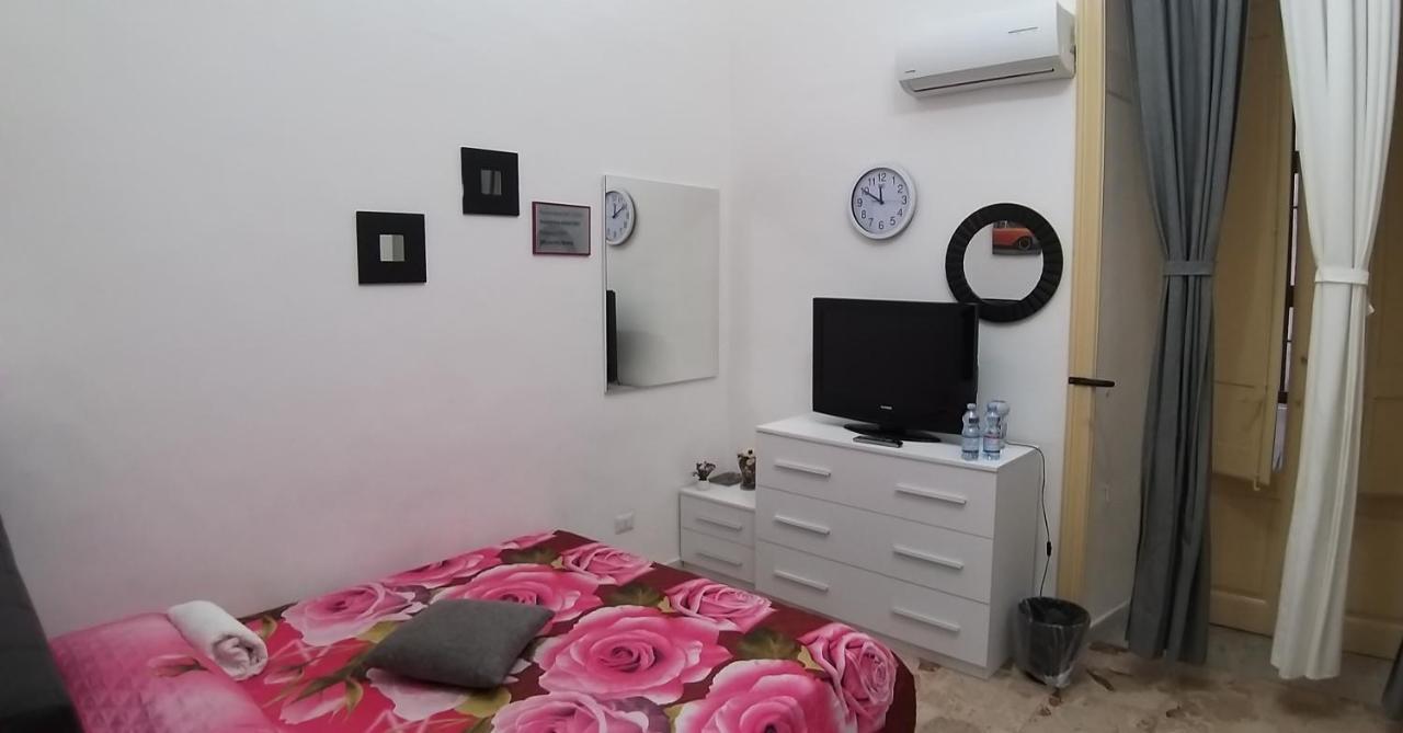 Апартаменты Exclusive House Center Катания Экстерьер фото